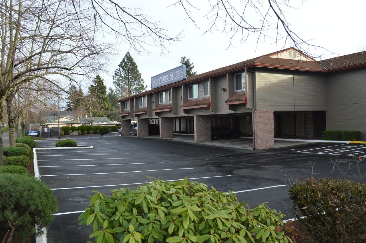Briarwood Suites Portland Exterior photo