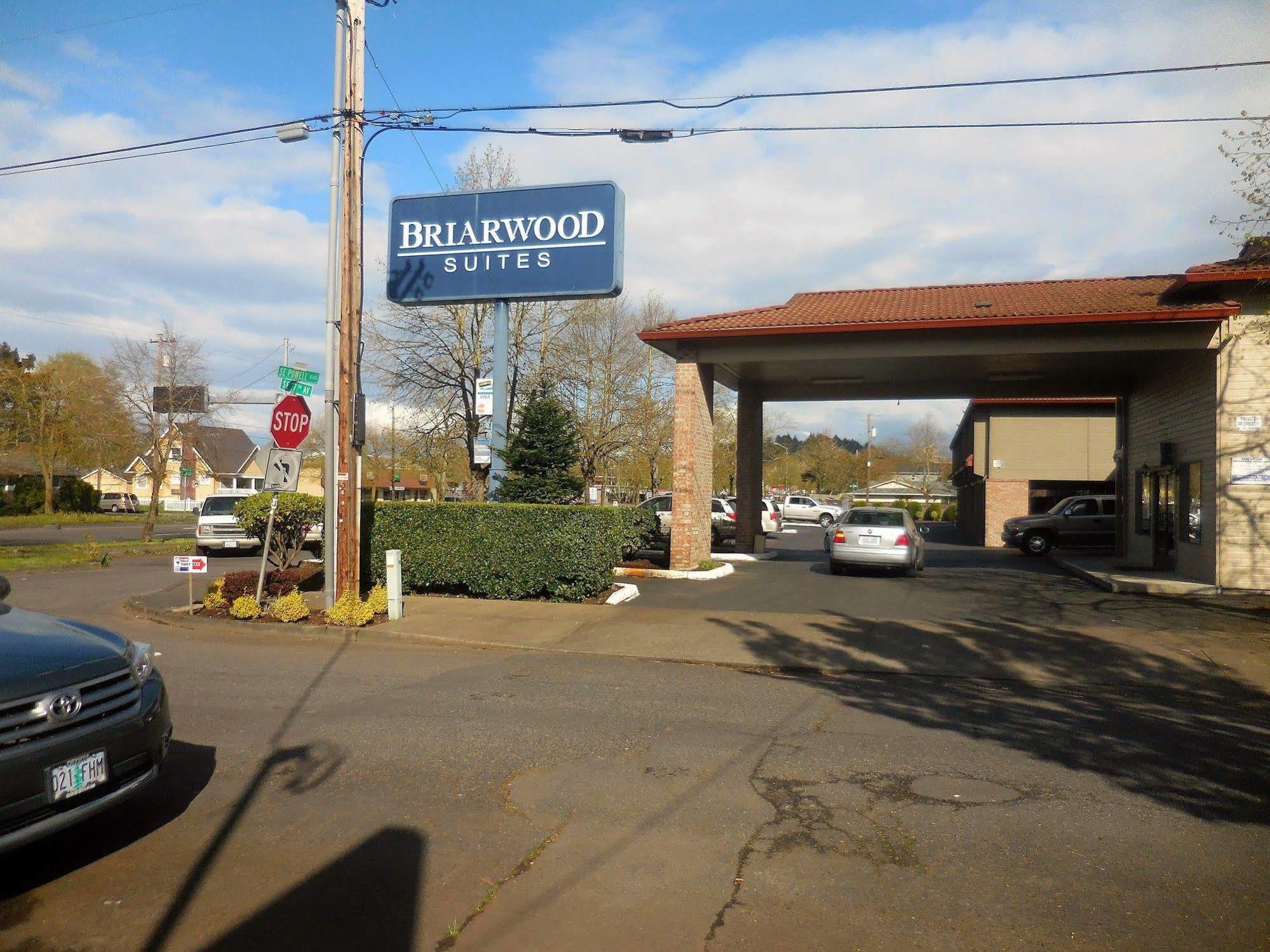 Briarwood Suites Portland Exterior photo