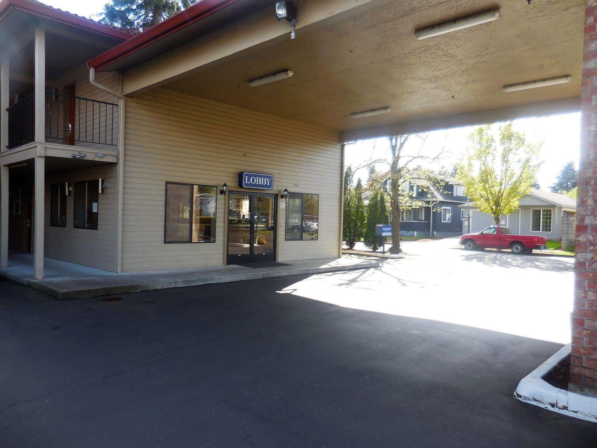 Briarwood Suites Portland Exterior photo