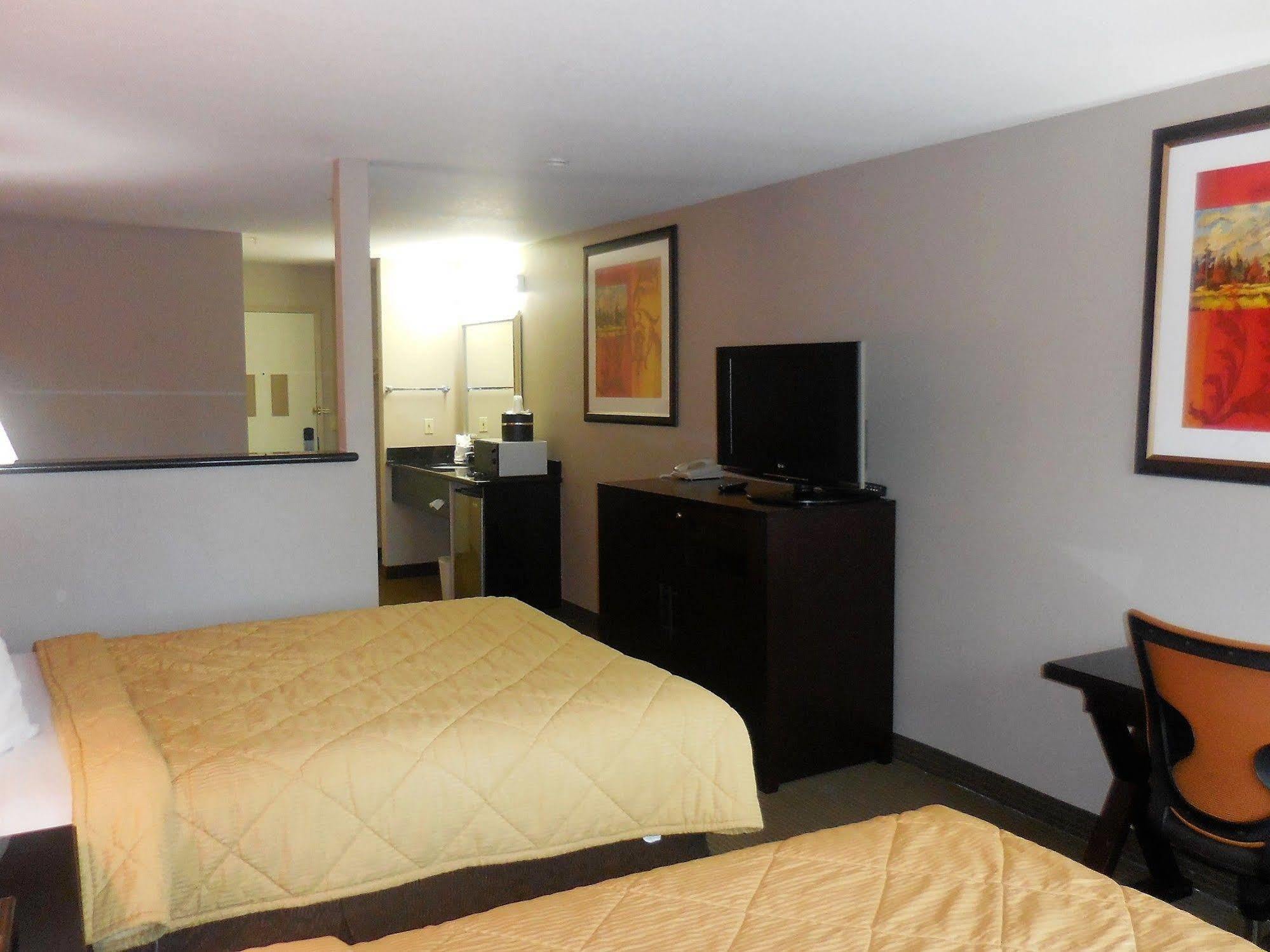 Briarwood Suites Portland Exterior photo