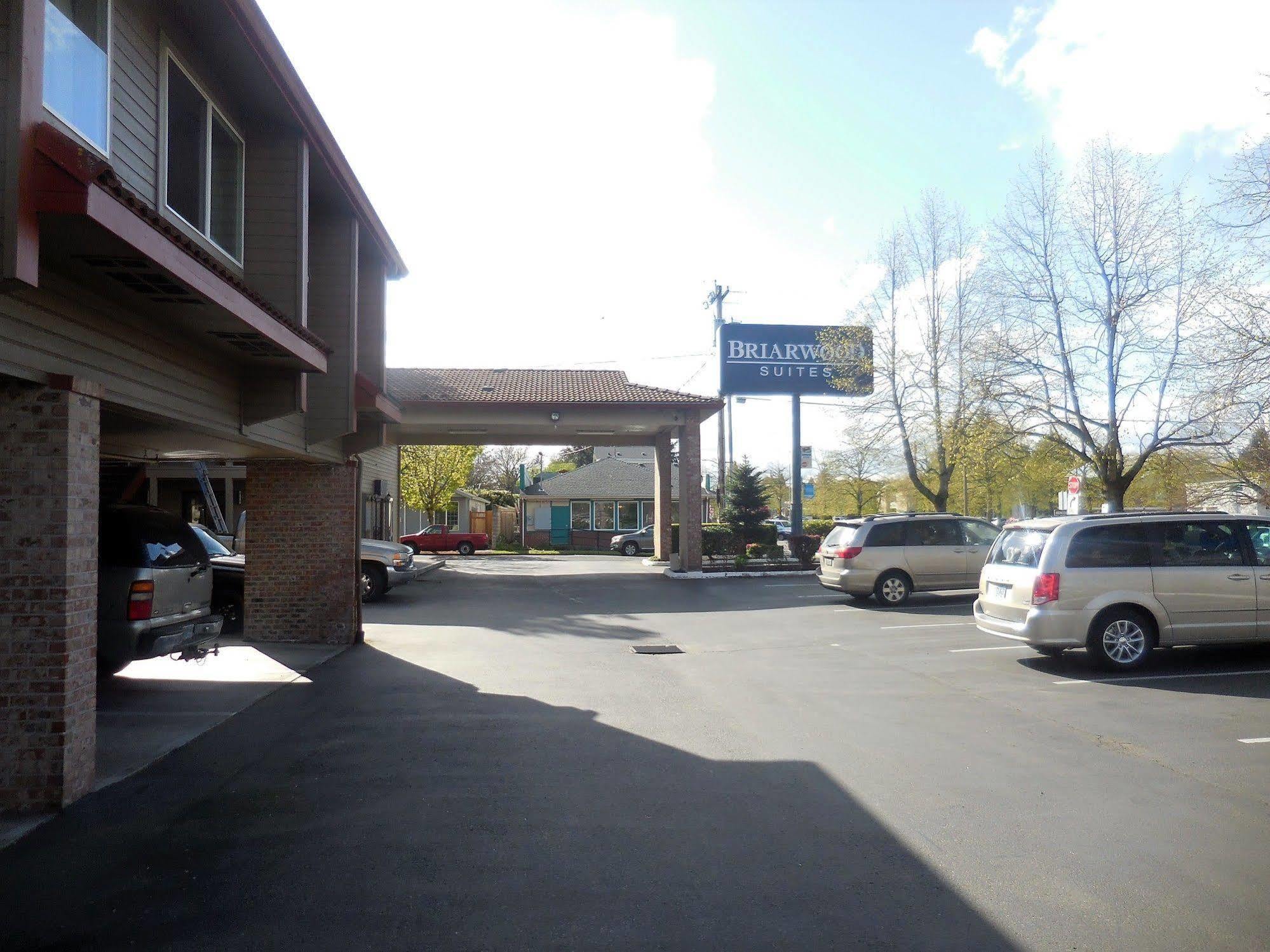 Briarwood Suites Portland Exterior photo